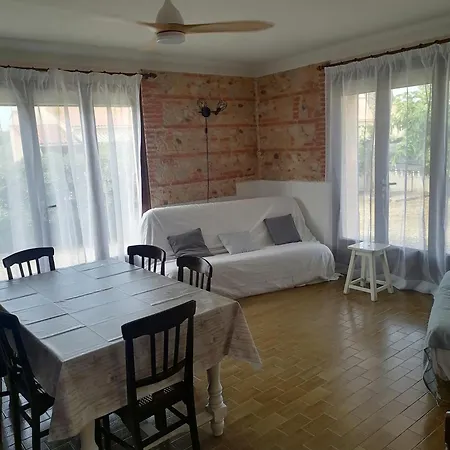 Maison A 3 Min A Pied De La